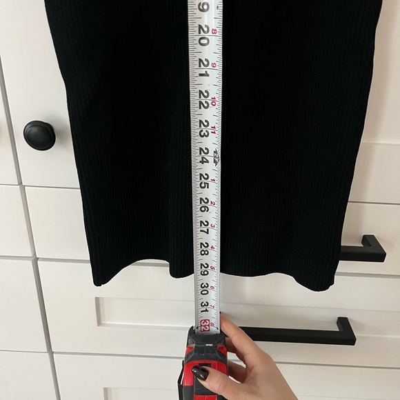 SOLD Michael Kors black midi skirt size XXS - Picture 5 of 5